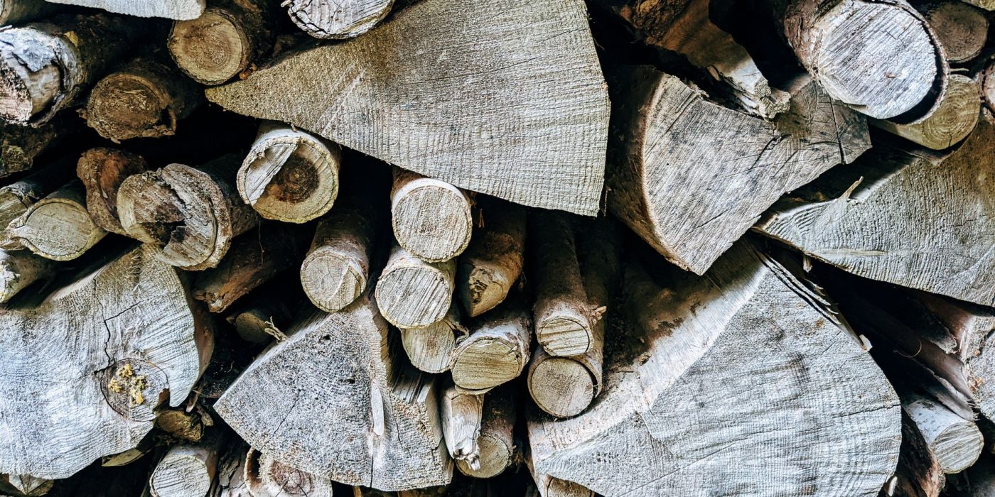 Stère de bois en 30 cm : volume réel et vérification